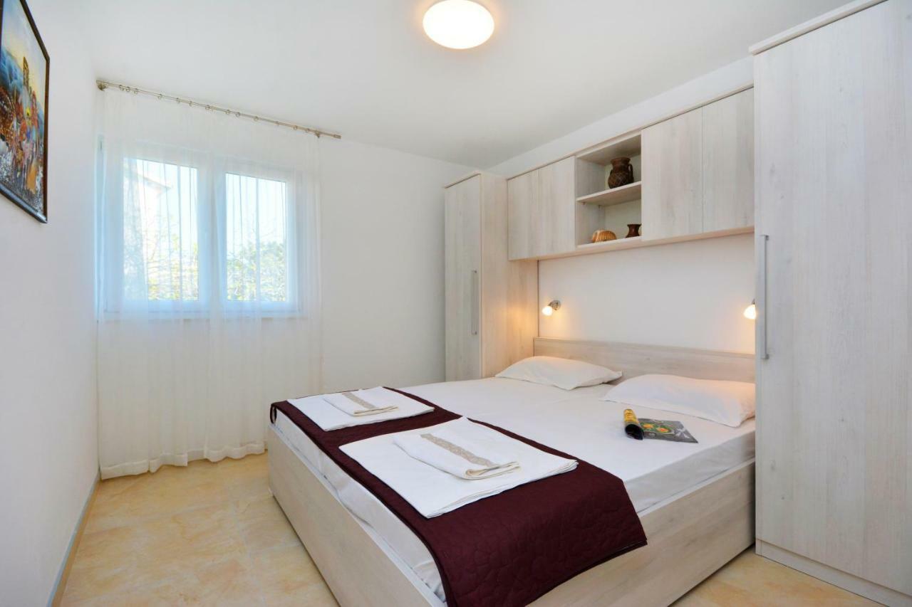 Apartment Reljic Сегет Враница Екстериор снимка